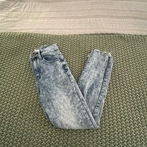 Acid wash jeans